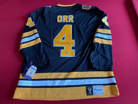 Bobby Orr, "Autographed" (Beckett) Vintage Hockey Jersey (Scarce) Bruins Cover