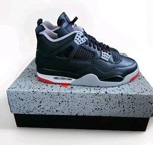 Jordan 4 Retro Bred Reimagined - Código de estilo: FV5029-006 - Imagen 1 de 7