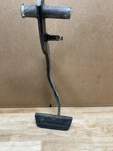 GMT400 95 96 97 98 K2500 K3500 HYDRO BOOST Brake Pedal CHEVY GMC TRUCK SUBURBAN - Picture 1 of 8