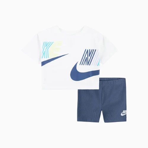 Nuevo conjunto de 2 camisetas y pantalones cortos Nike para niñas pequeñas talla 6x precio de venta sugerido por el fabricante: $36 Foto 1 de 1