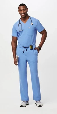 FIGS Men’s Ceil Blue Technical Leon 3-Pocket Top Pisco Basic Pant Scrubs Set S - Image 1 of 4