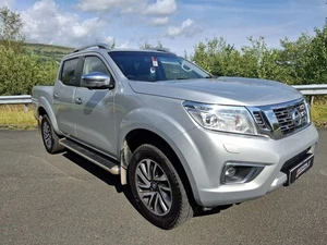 2016 Nissan Navara 2.3 dCi Tekna Pickup Double Cab 4dr Diesel Manual 4WD Euro 5 - Picture 1 of 22
