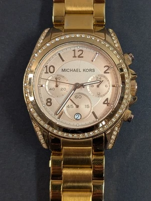 Michael Kors Blair Gold / Rose Gold Women Chronograph Watch 5263 Needs Battery - Image 1 of 4