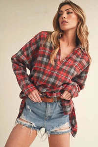 Aemi + Co Side Slit High-Low Plaid Long Sleeve Polo Shirt - Picture 1 of 4