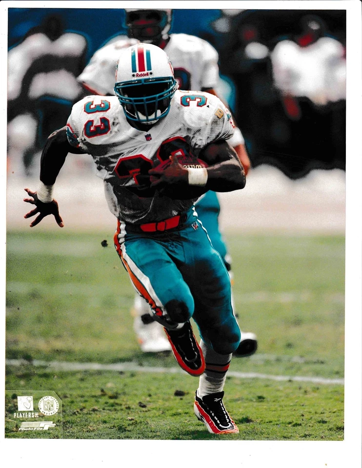 FOTO A COLOR 8X10 KAREEM ABDUL-JABBAR MIAMI DOLPHINS RUNNING BACK  Foto 1 de 1