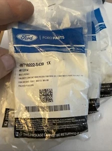 FORD OEM 98-11 Ranger Rear Bumper Bumper Components-Bumper Assy Bolt W710222S439 - Picture 1 of 3