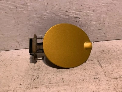 Ford Focus 2008-2011 puerta de combustible y tapa de gasolina dorado OEM Foto 1 de 4