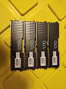 OLOY 32GB (4×8) DDR4 RAM 3200MHz - Picture 1 of 2