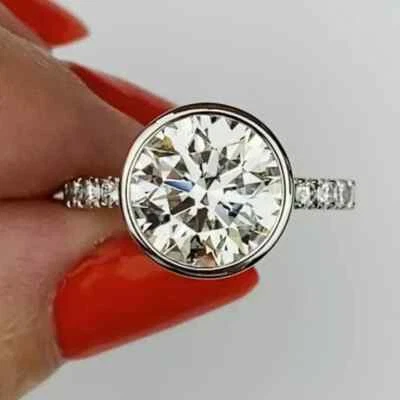 Помолвочное кольцо с белым бриллиантом круглой огранки с покрытием из белого золота 14 карат 4,0 TCW - Изображение 1 из 4