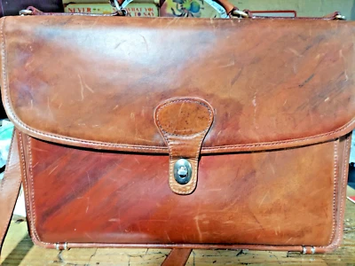 VINTAGE 1970'S LEATHER BRIEFCASE, WAS USED, HAS SOME WEAR, NO MAKERS NAME. - Image 1 of 4