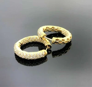Aretes tipo argolla redondos de diamantes creados en laboratorio de 2,50 quilates enchapados en oro amarillo de 14 quilates - Imagen 1 de 9