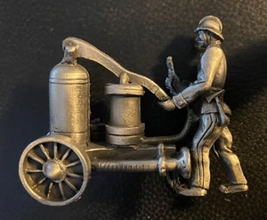 Fireman Pewter Statuette - Beautiful - Picture 1 of 6