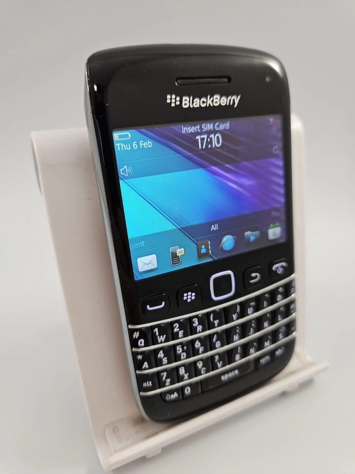 Blackberry Bold 9790 Black Unlocked 8GB 768MB RAM Qwerty Mobile Smartphone - Image 1 of 4