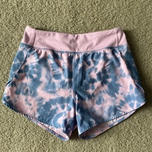 Athleta Girl Run the World 3" Shorts Size L / 12 Tie Dye Pocket Attached Briefs - Picture 1 of 9