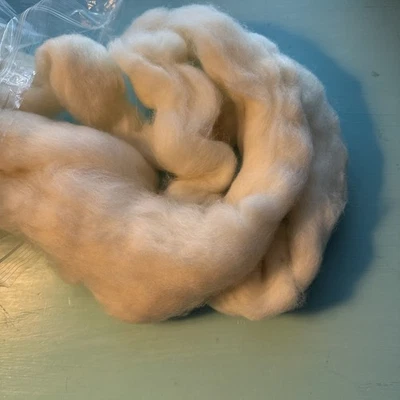 Blue Face Leicester top undyed fiber, 4 oz, Ashland Bay - Image 1 of 2