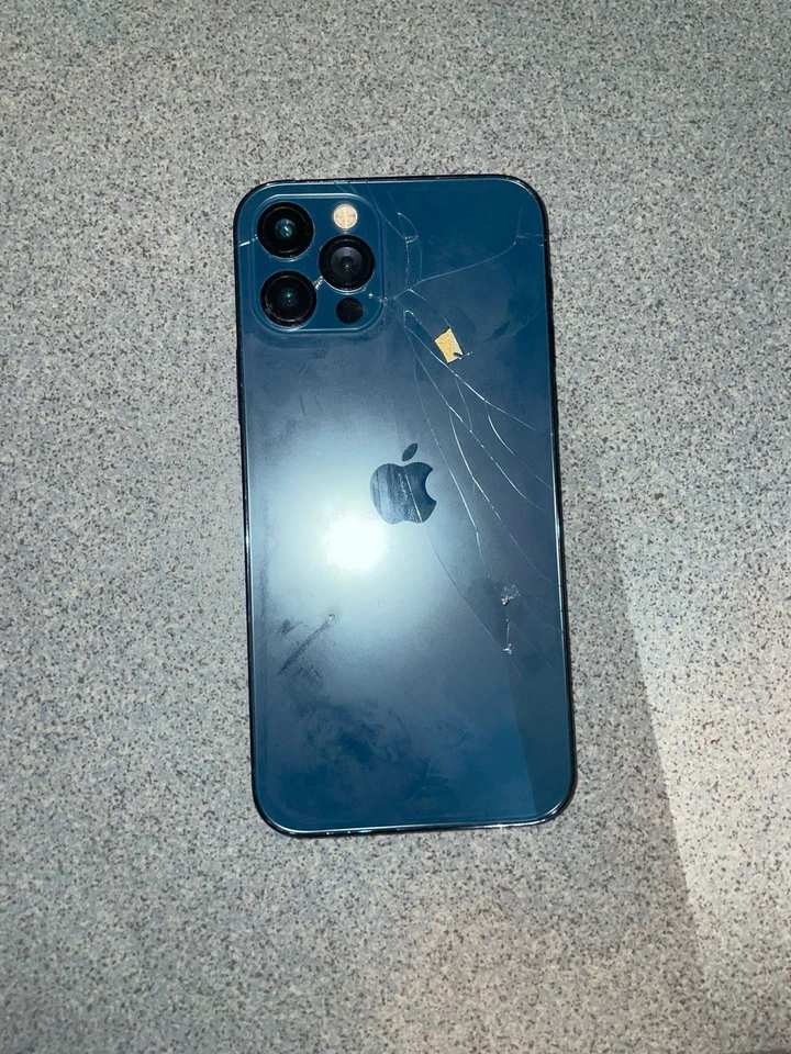 Apple Iphone 12 PRO - 128GB - Blu (   1&1 ) SIM singola - Immagine 1 di 4