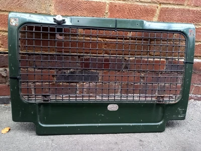 Painel frontal, grelha e trava de capô Land Rover Series 3 Stage One V8 originais - Imagem 1 de 4