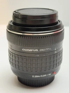 Olympus Zuiko Digital 17.5-45mm F3.5-5.6 for E1, E3, E5, E620, E600 -four-thirds - Picture 1 of 3