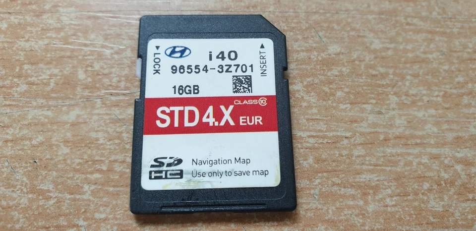 2015 HYUNDAI i40 SAT NAV MAP SD CARD STD 4.X 96554-3Z701 SATELLITE NAVIGATION - Image 1 of 1
