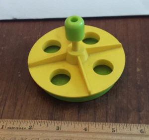 VINTAGE FISHER-PRICE LITTLE PEOPLE - MERRY-GO-ROUND  green/yellow - Picture 1 of 2