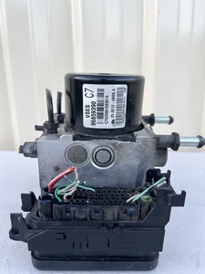 Holden Captiva CG7 ABS Pump Module 01/11-06/18 96859390 - Picture 1 of 6