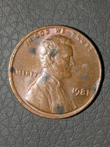 1981 1c Lincoln Penny Struck Through Grease Misaligned Off Center Error Close AM - Picture 1 of 10