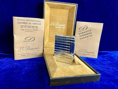 Accendino ST DuPont vintage argento corto 99,9% nuovo condizioni funziona 1 anno di garanzia - Immagine 1 di 4
