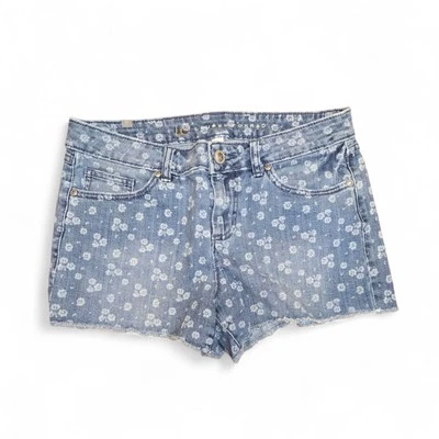 Pantalones cortos de mezclilla con dobladillo desgastado estampado floral Lauren Conrad talla 10 Foto 1 de 4
