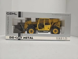 GEHL DIECAST DYNALIFT DL-6H TELESCOPIC HANDLER 25TH SILVER ANNIVERSARY EDITION - Picture 1 of 6