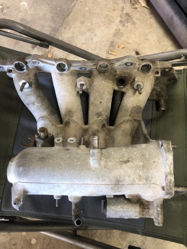 1994-1995 GENUINE OEM INTAKE MANIFOLD FOR : Acura Integra B18 LS P75 Hf-2 - Imagem 1 de 3