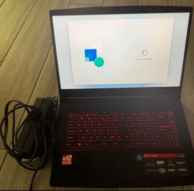 Juegos MSI GF63 8RD 15,6 pulgadas (512 GB, Intel Core i7 8ª generación, 2,20 GHz, 16 GB)... Foto 1 de 4