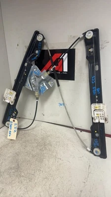 REGULADOR VENTANA TRASERA IZQUIERDA FORD FLEX 09-19 SIN MOTOR. Foto 1 de 4