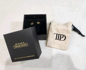NEU Taylor Swift The Tortured Poets Department Ohrringe TTPD ausverkauft Schmuck - Bild 1 von 10