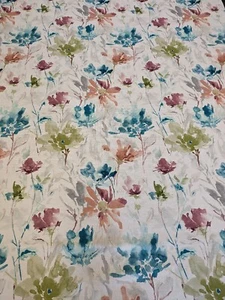 Floral furnishing Fabric 1.97m - Picture 1 of 2