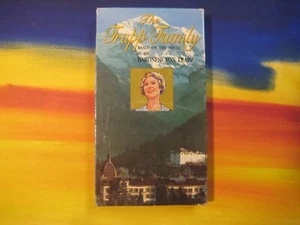 The Trapp Family Von Trapp Singers True Story VHS Tape Burbank Video - Picture 1 of 3