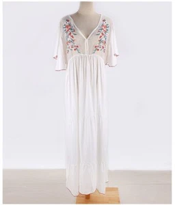 Bloggers favs shop liropolla-0 Sleek Maxi Dress - Picture 1 of 2
