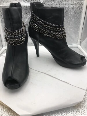 Forever Botines Talla 7.5 Negro Cadenas Tacones  Foto 1 de 4