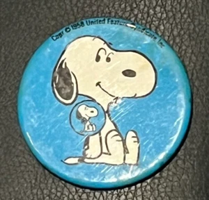SNOOPY Pin Badge Large 55mm - Picture 1 of 2