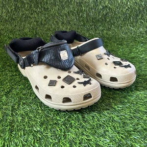Autentico zoccolo MCM x CROCS con mini tasca zip beige e nero taglia uomo 10 W 12 - Foto 1 di 8