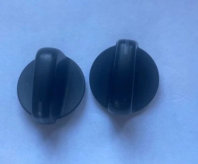 Juego de 2 perillas de calefacción de aire acondicionado negras Subaru Forester 1998-2001 OEM Foto 1 de 4