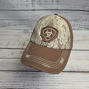 Gorra ajustable de encaje floral marrón y blanco envejecido Ariat Western Vaquera Caballo - Imagen 1 de 7