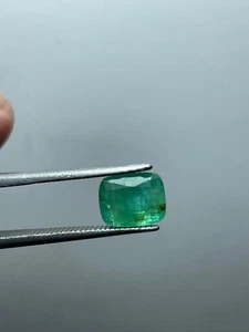 Piedra preciosa suelta esmeralda corte natural de 1,75 quilates de Pakistán - Imagen 1 de 7