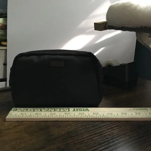 Kit de viaje Delta en una bolsa Temu - Imagen 1 de 9