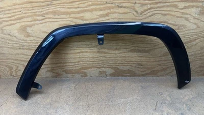 2019-2021 TOYOTA RAV4 LEFT SIDE FRONT FENDER FLARE MOLDING AFTERMARKET - Image 1 of 4