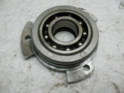 Yamaha XJ700 1985 Maxim X carcasa de cojinete alternador - soporte del eje del generador Foto 1 de 4