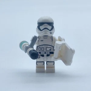 LEGO® Star Wars Minifiguren - First Order Stormtrooper (2015) | sw0667 - Bild 1 von 2