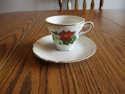 JUEGO DE TÉ TAZA Y PLATILLO INARCO CHINA E-5634 HECHO EN JAPÓN FLORES ADORNO DORADO Foto 1 de 4