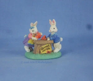 CottonTail Lane Midwest Cannon Falls Carrot Juice Stand 12437-6 NOS - Picture 1 of 6