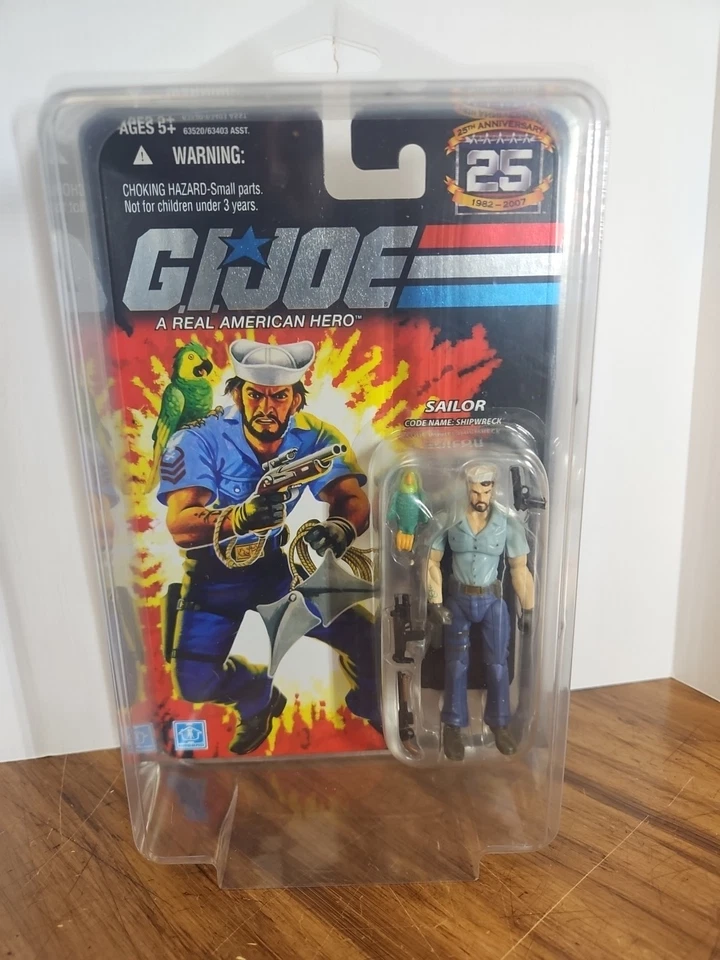 Figura de acción Hasbro Shipwreck 8 pulgadas Foto 1 de 4