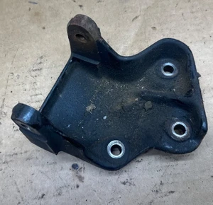 87-99 Jeep Wrangler YJ TJ Engine Mount Bracket Passenger Side Right Mounting OEM - Picture 1 of 6